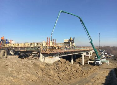 construction crane at Dallas Parkway US 380 to FM 428